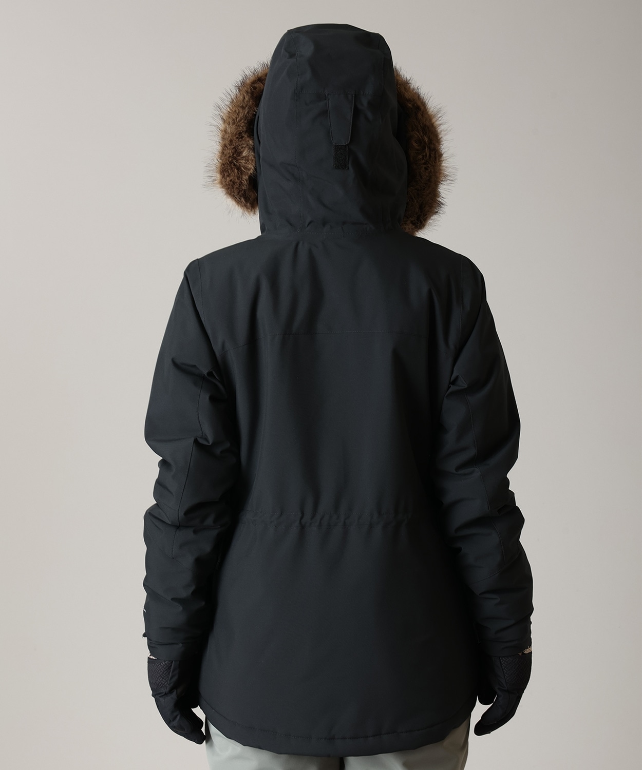 011Black