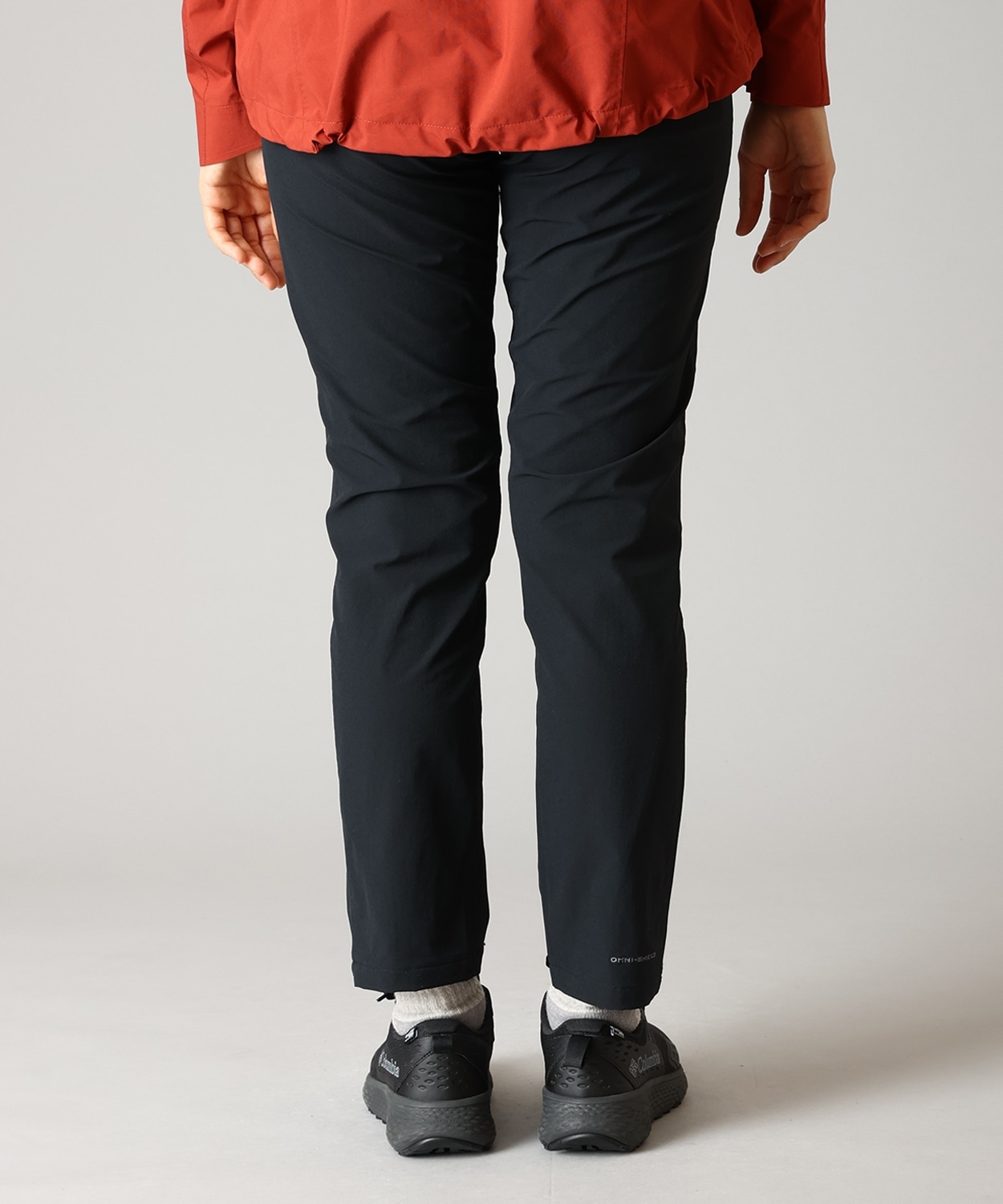 010Black