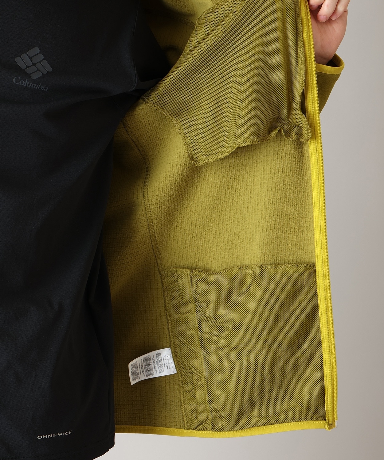 379Mossy Green Antique Moss