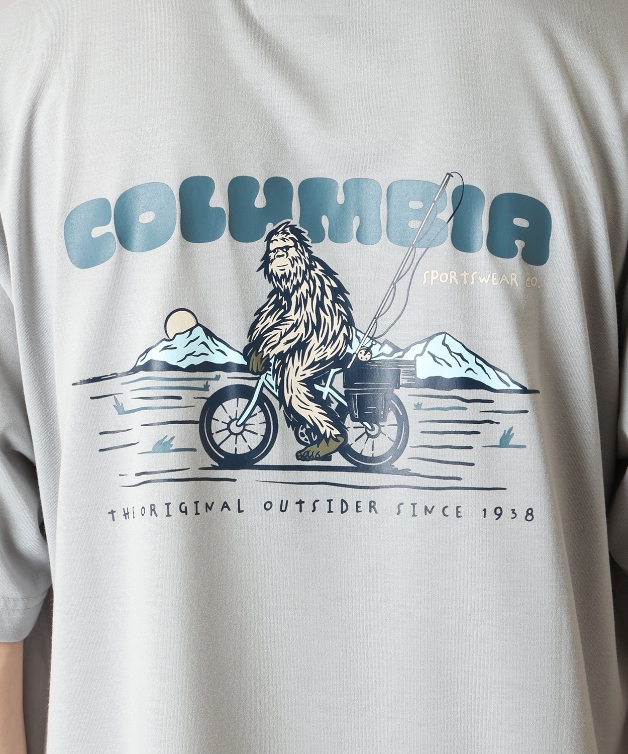 040Columbia Grey Ride Squatch