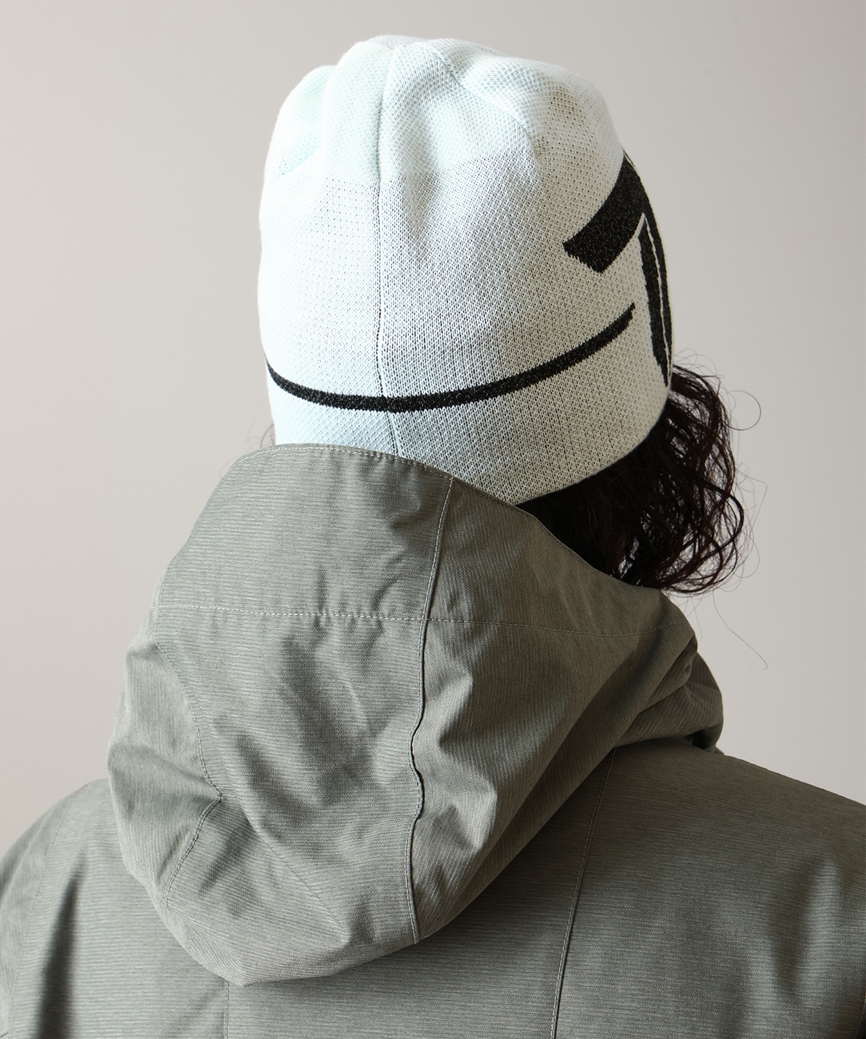 309Tea Light Reflective T spike