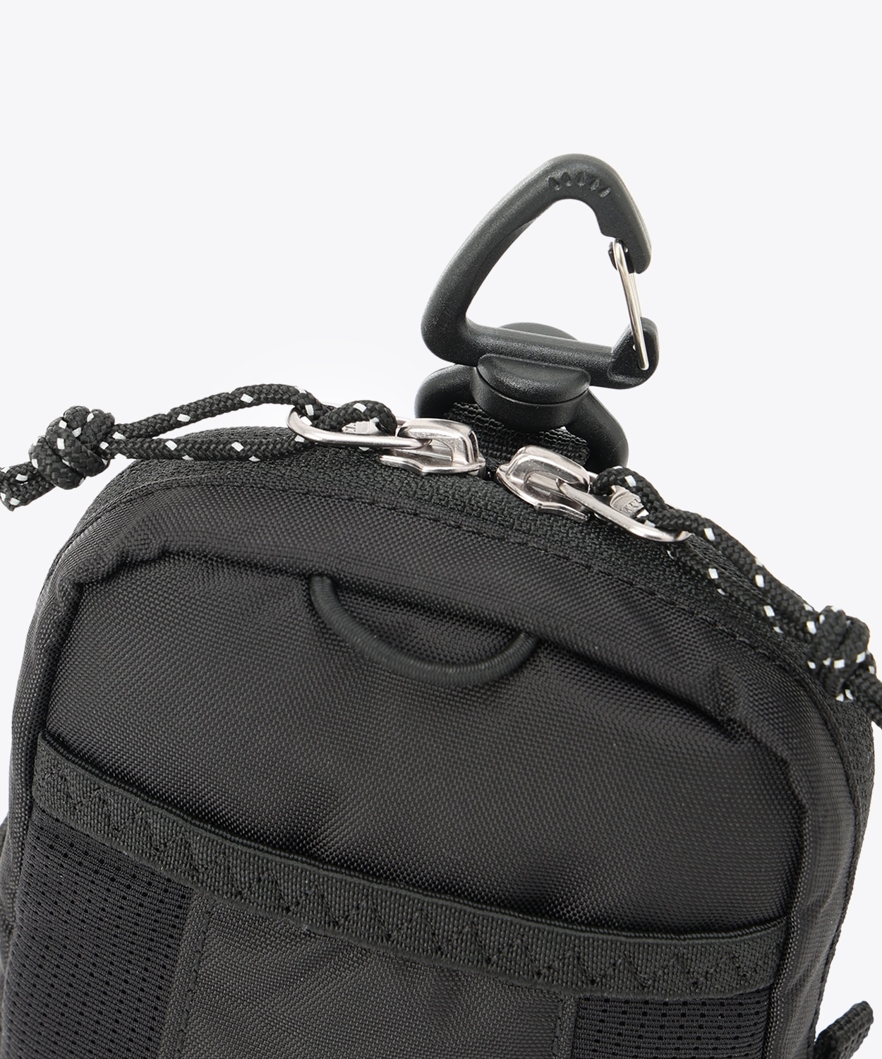 010Black