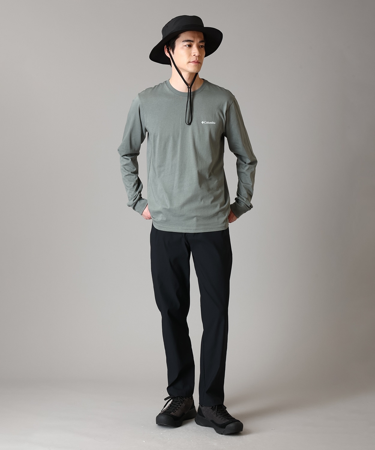 010Black
