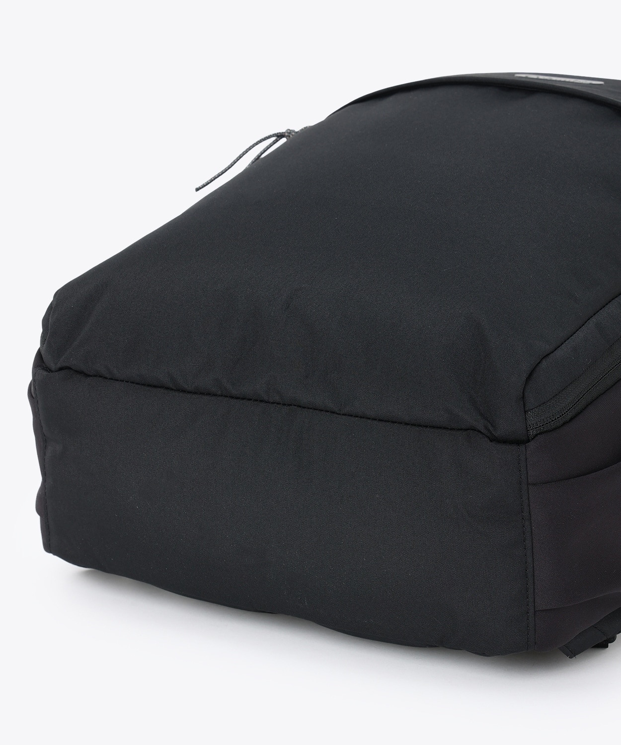 010Black