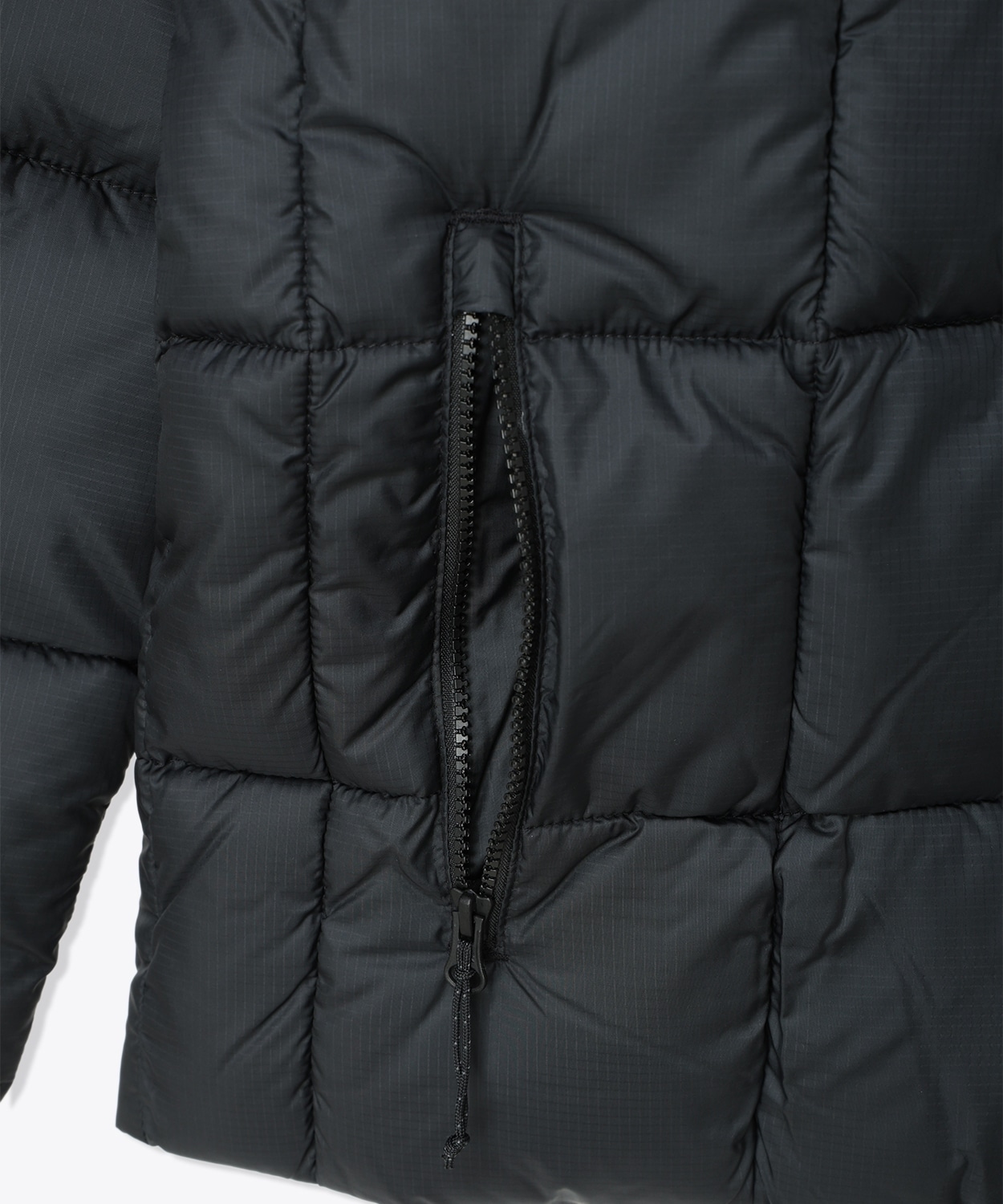 010Black