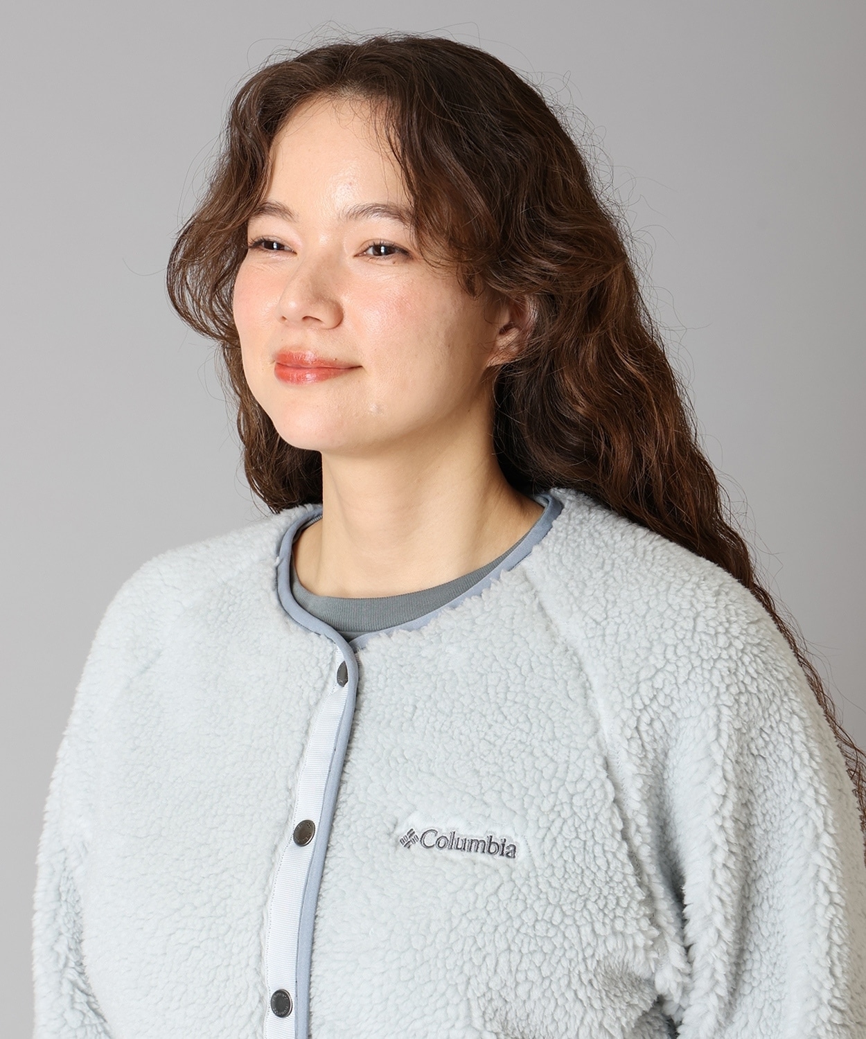 019Cool Grey Tradewinds Grey