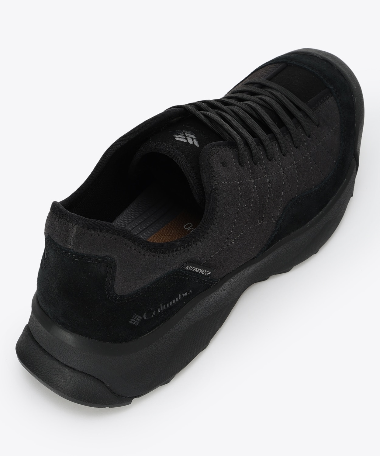 010Black