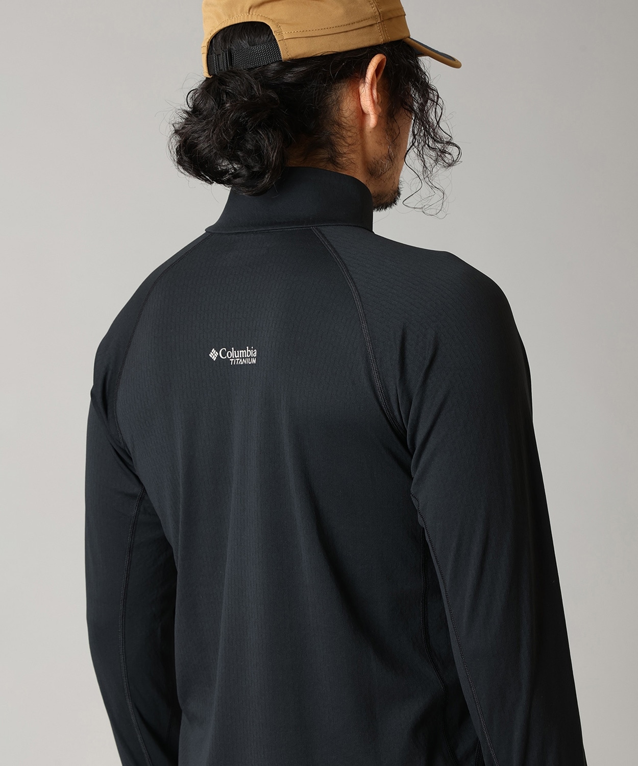 010Black