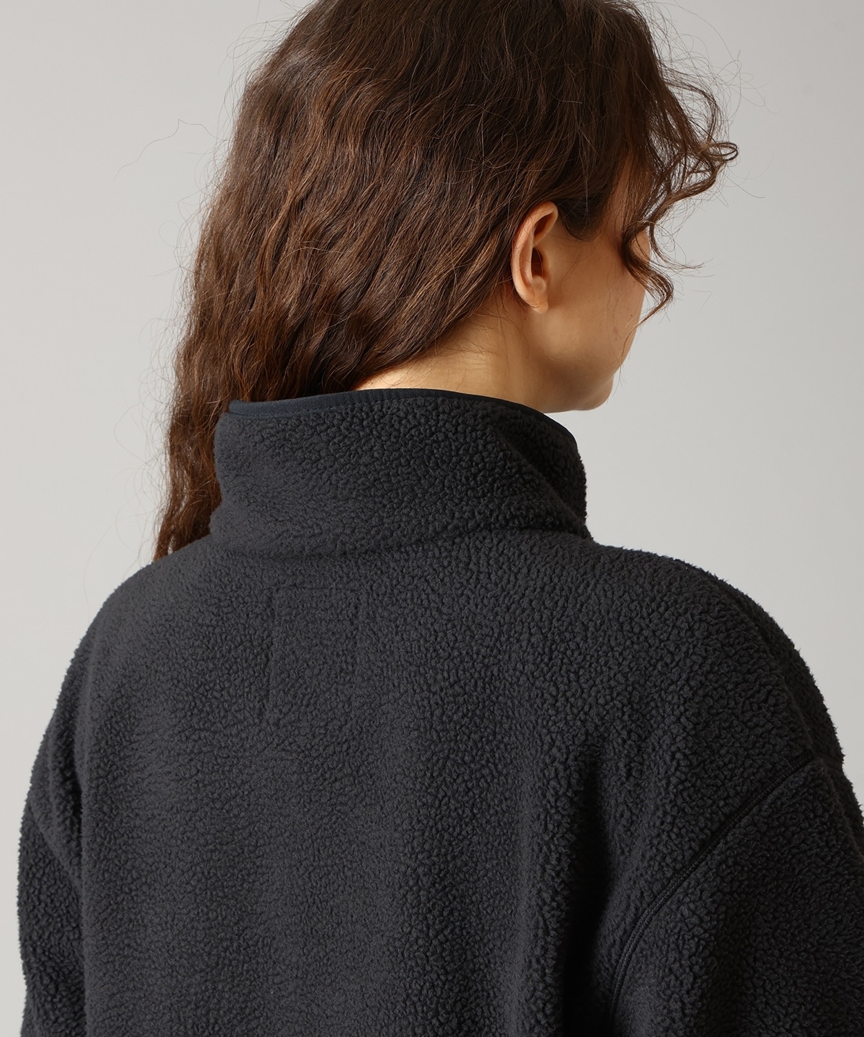 013Black