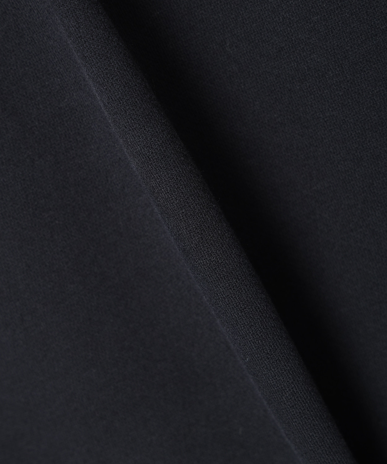 010Black