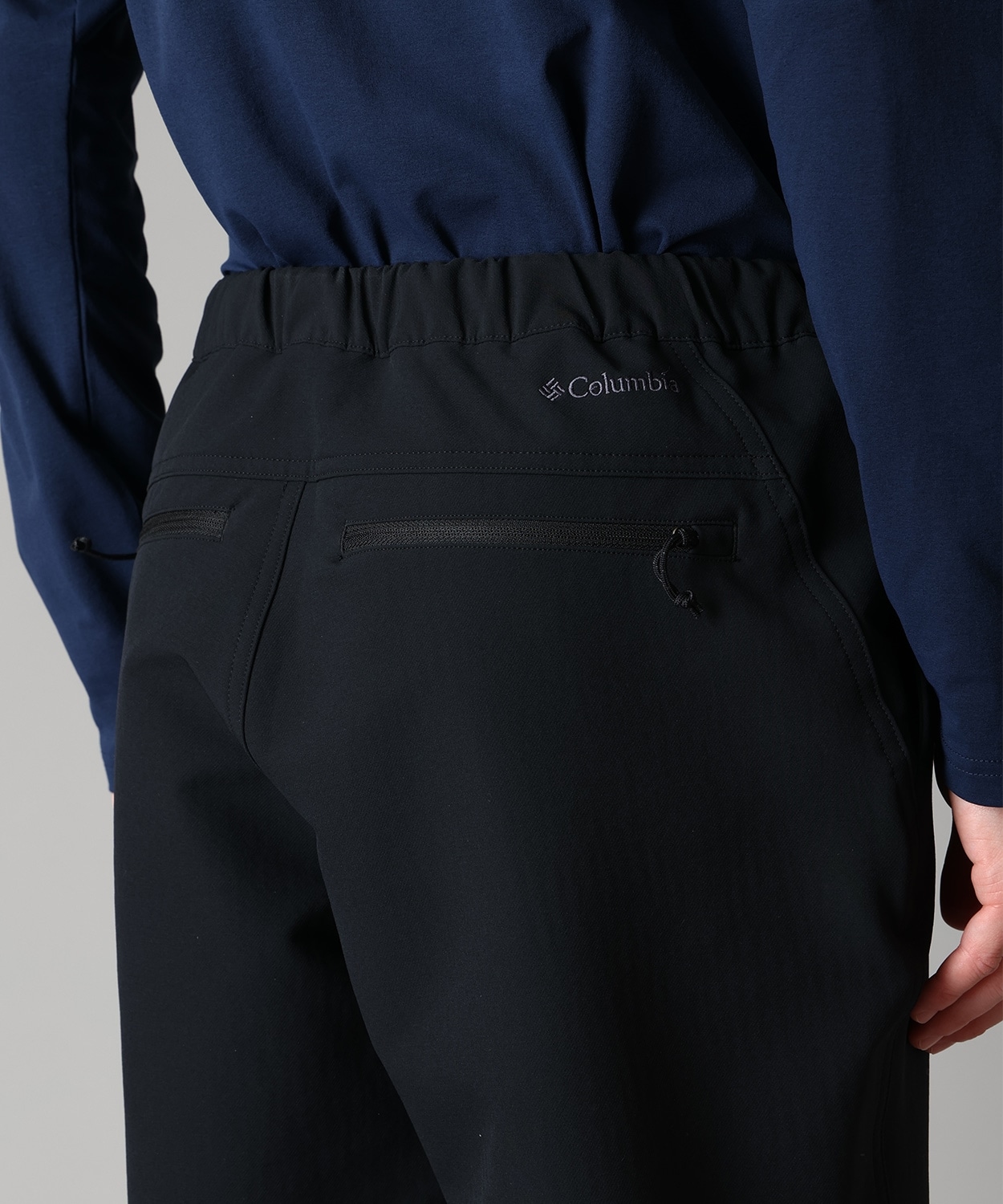 010Black