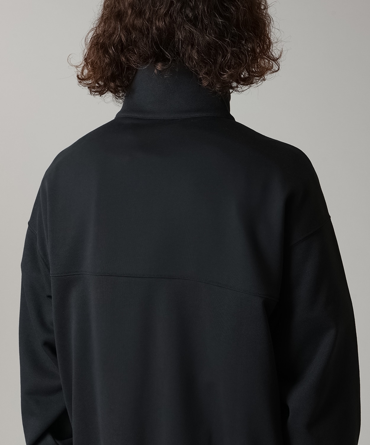 010Black