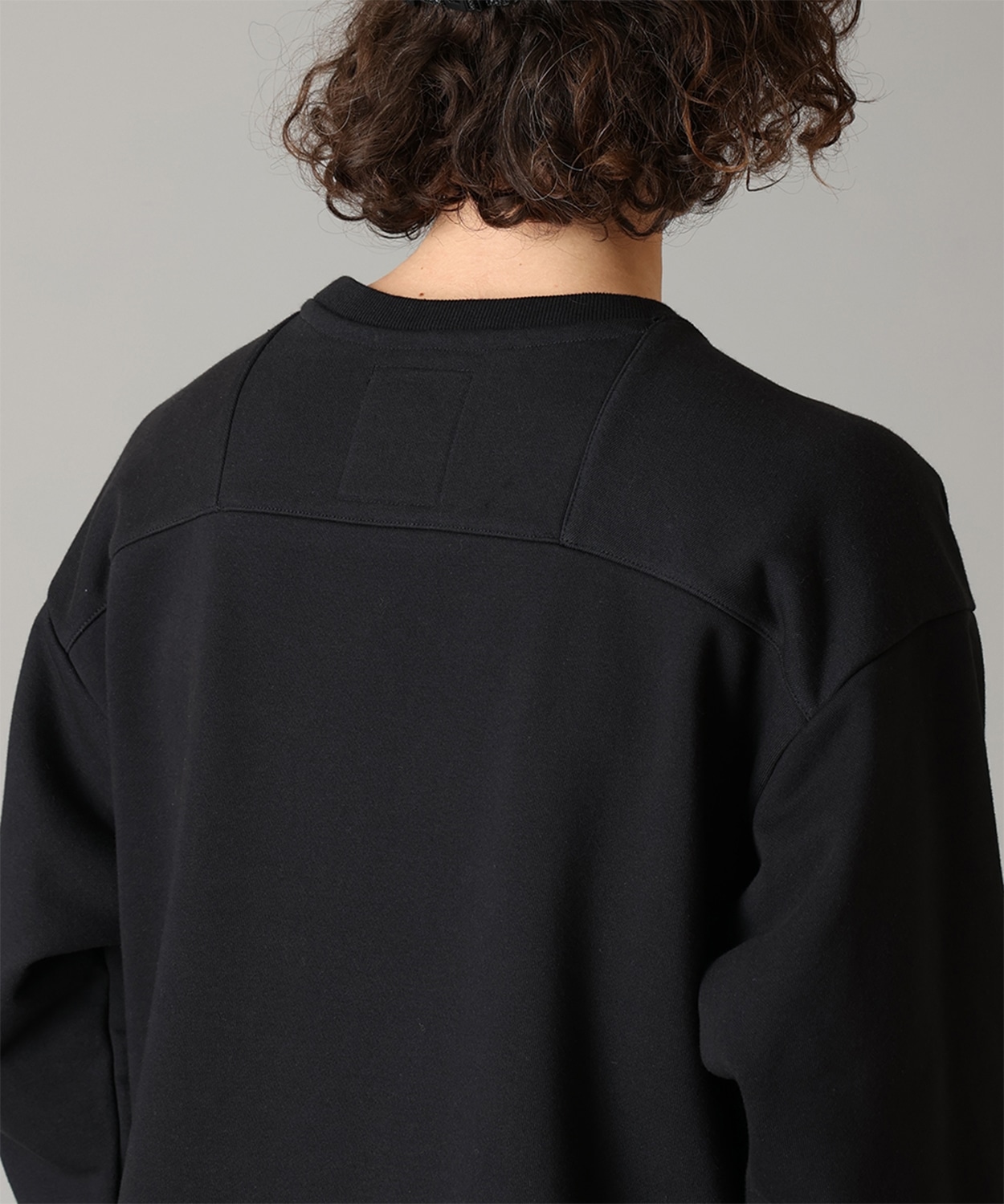 010Black