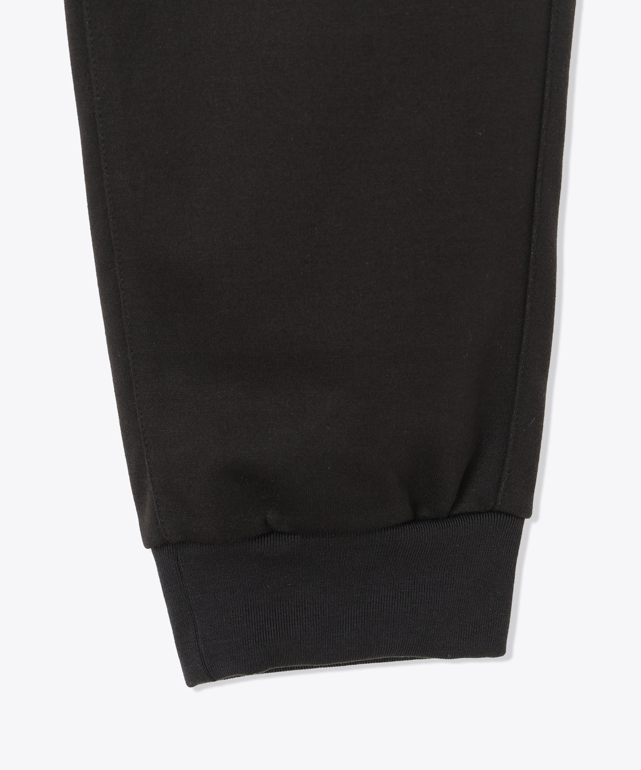 010Black