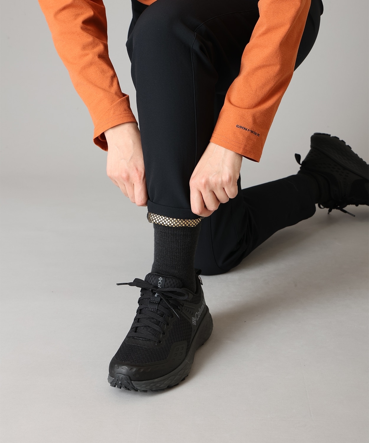 010Black