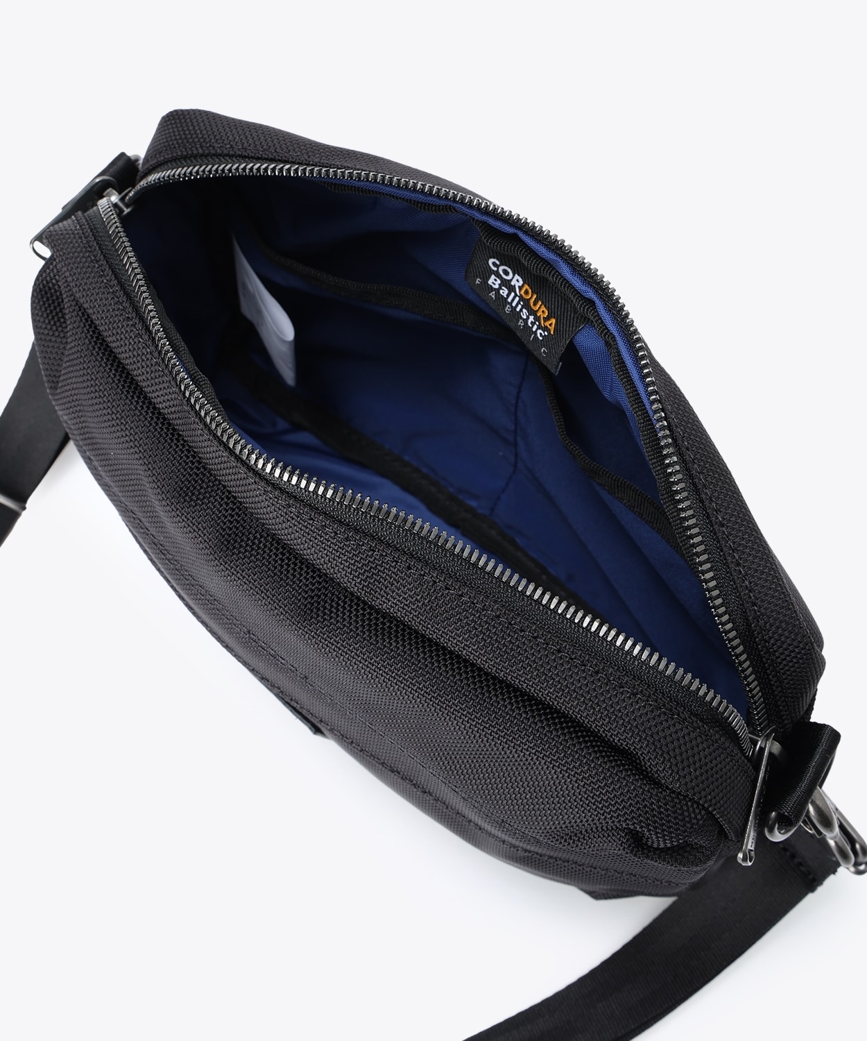 010Black