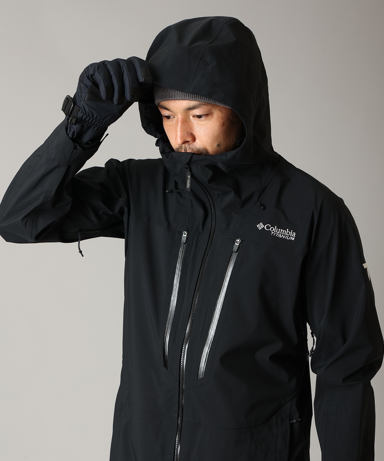 011Black