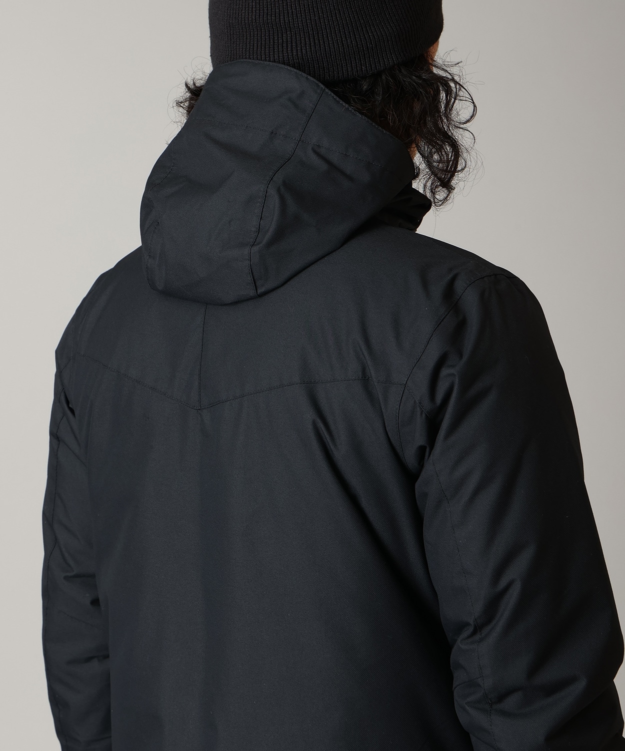 010Black