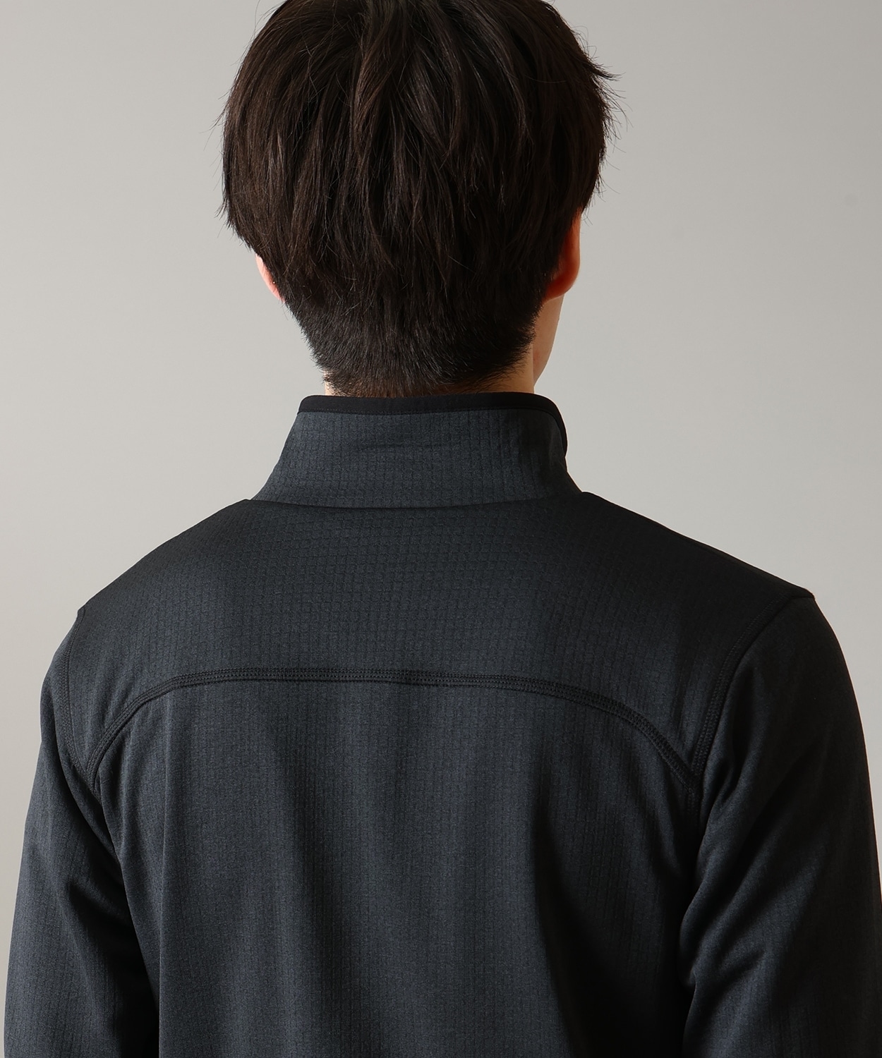 010Black