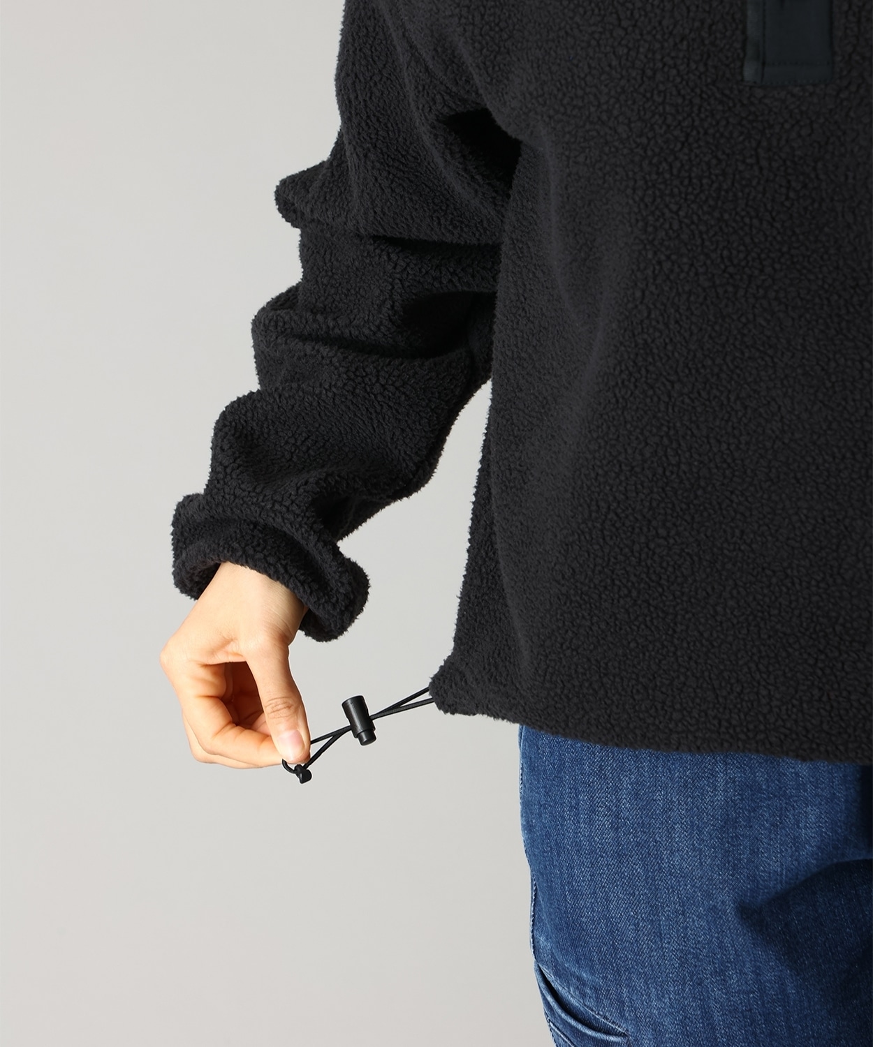 013Black