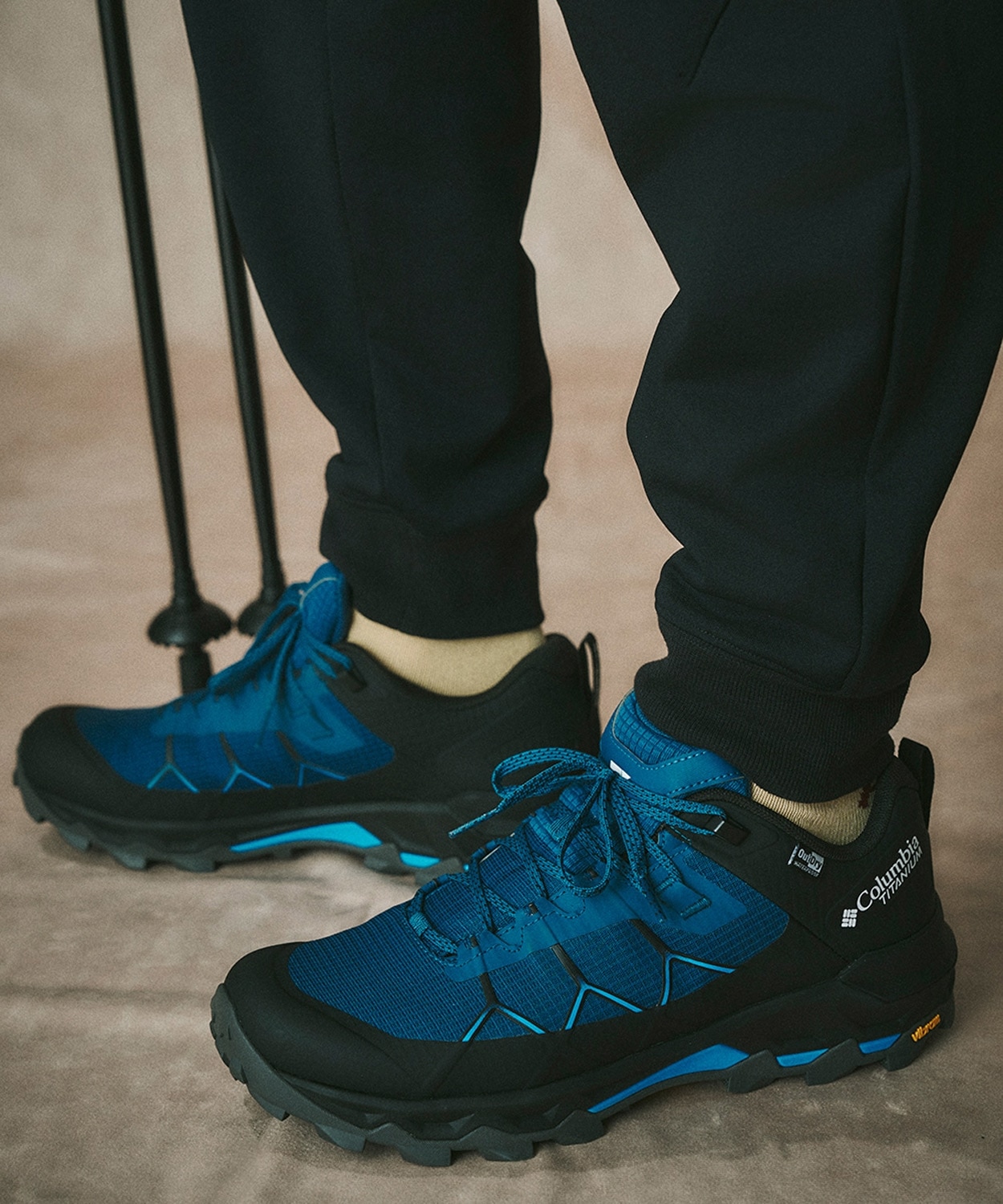 442Phoenix Blue Compass Blue