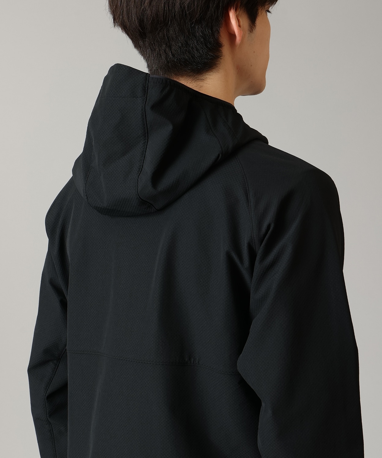 010Black