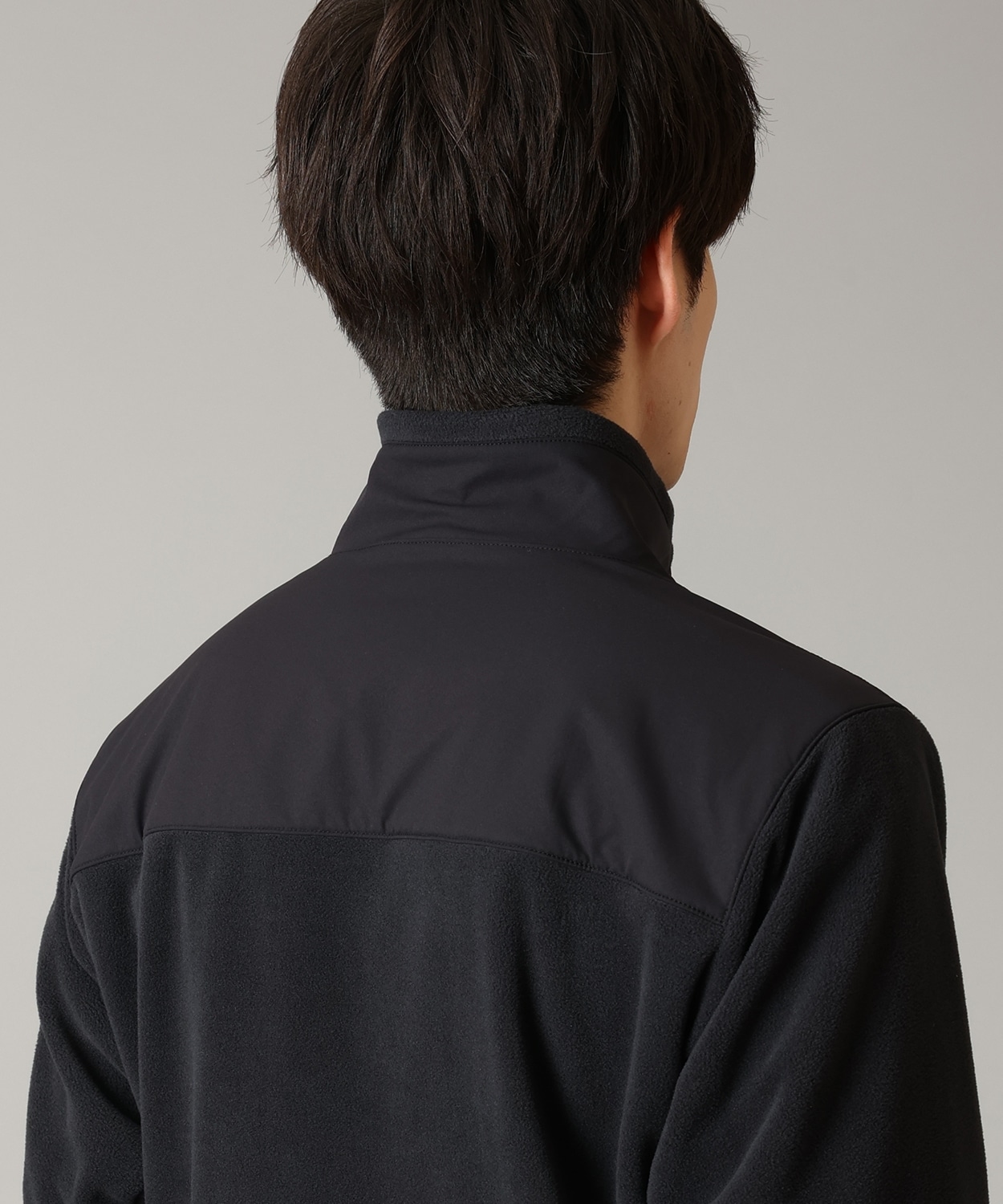 010Black
