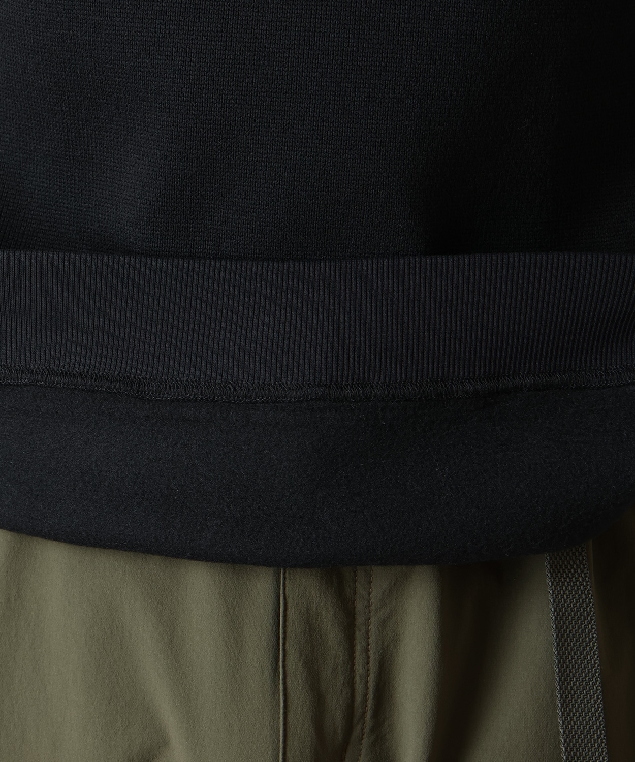 010Black