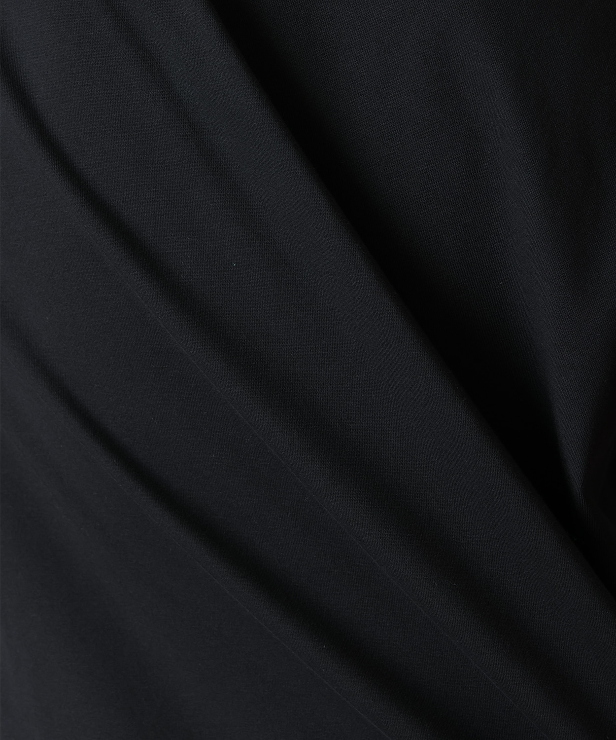 010Black