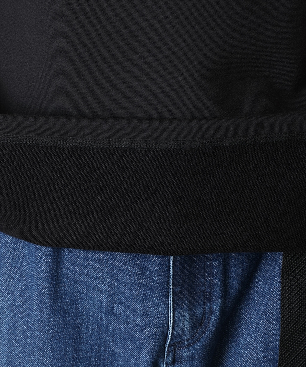 010Black