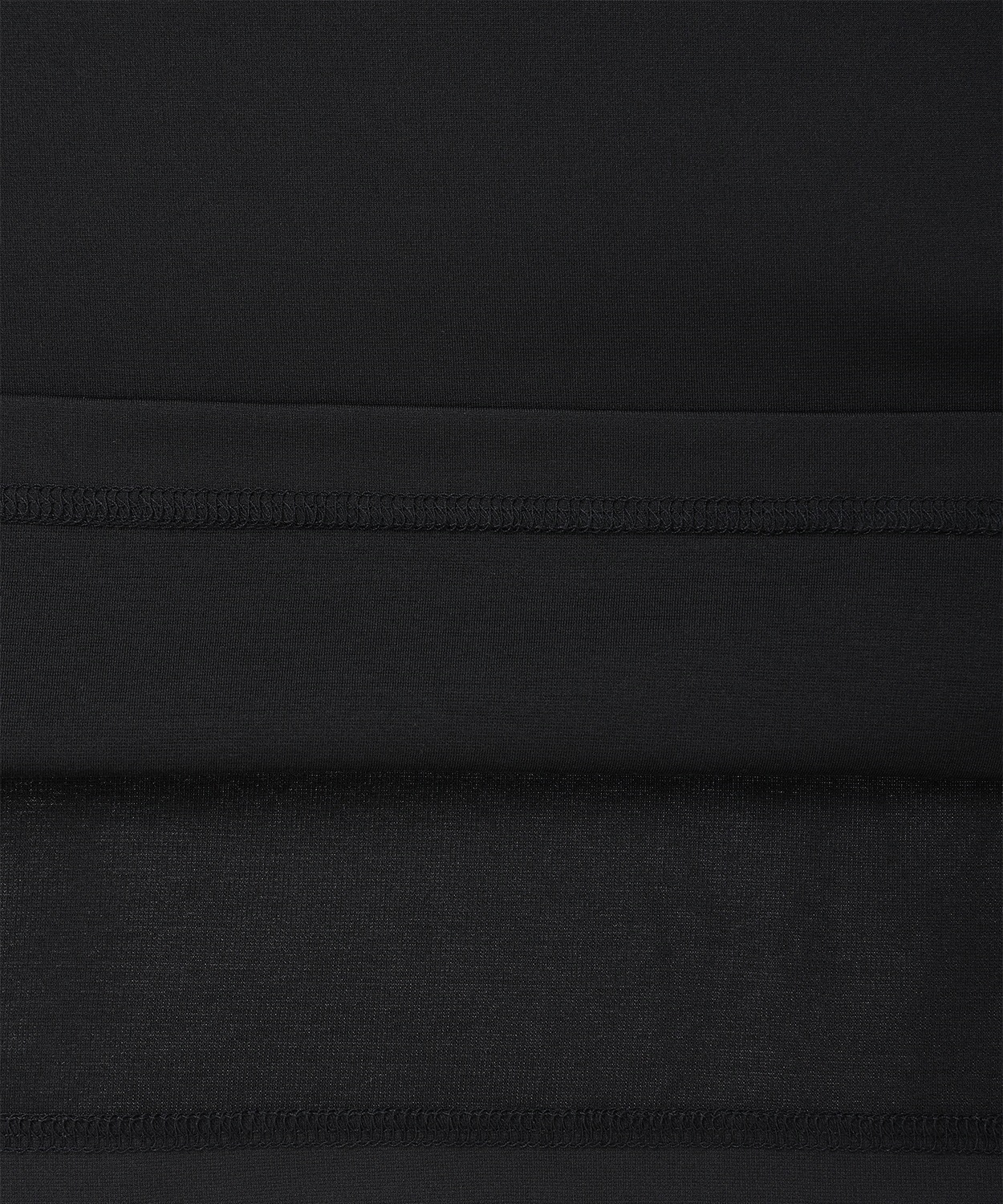 010Black