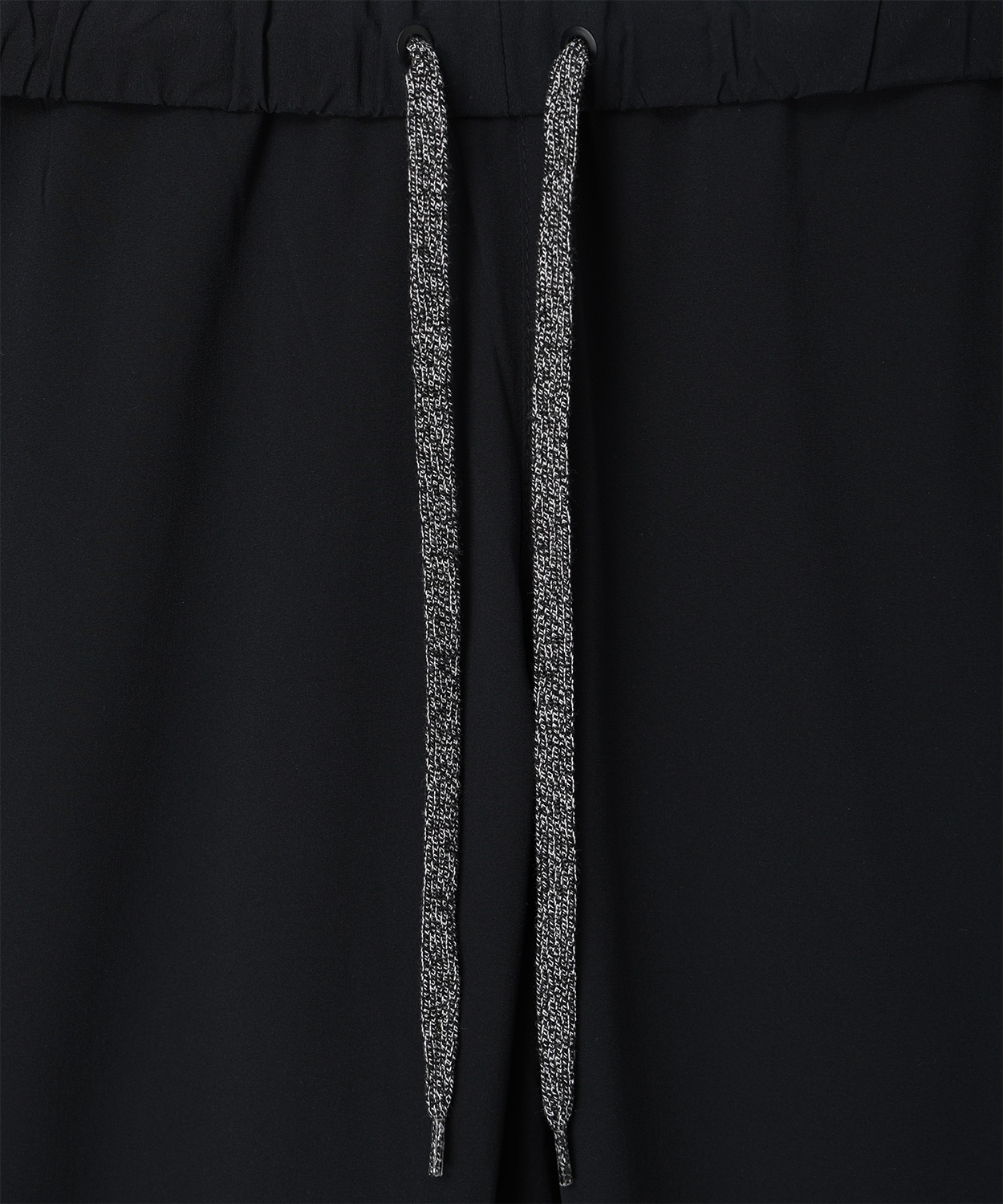010Black
