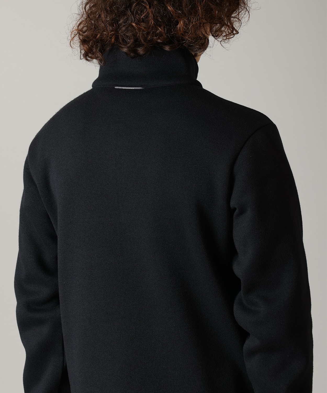010Black
