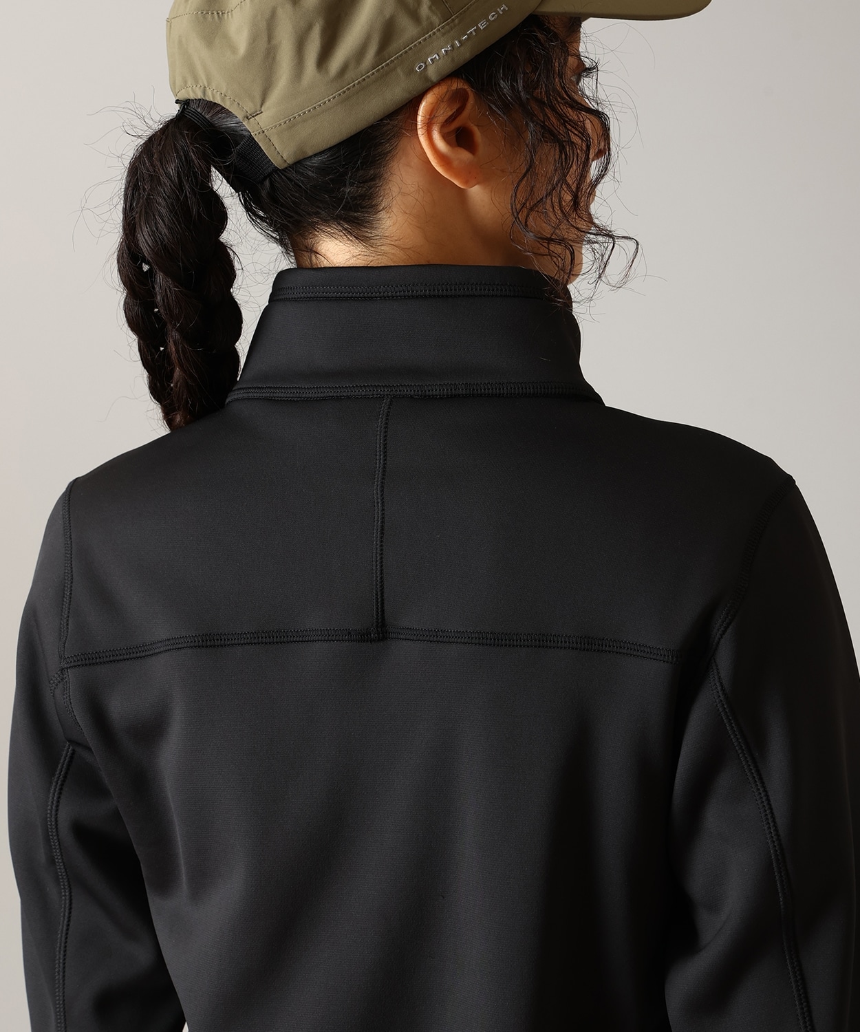 010Black