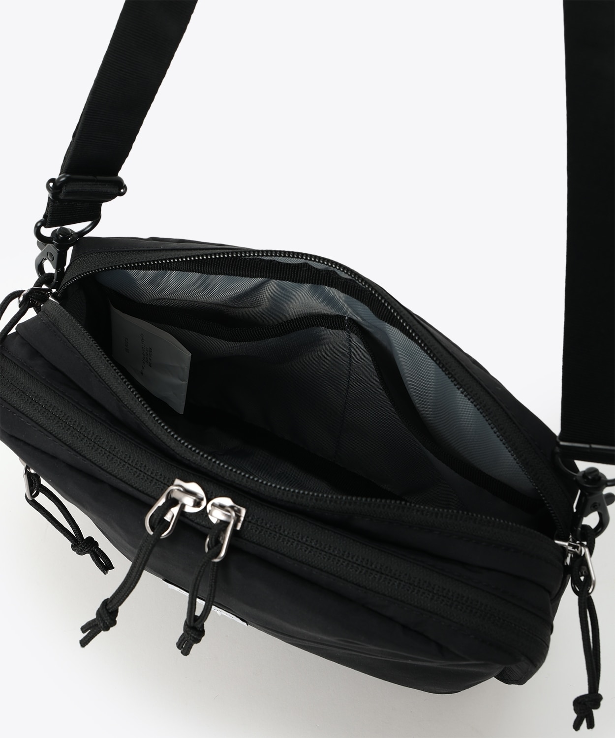 010Black