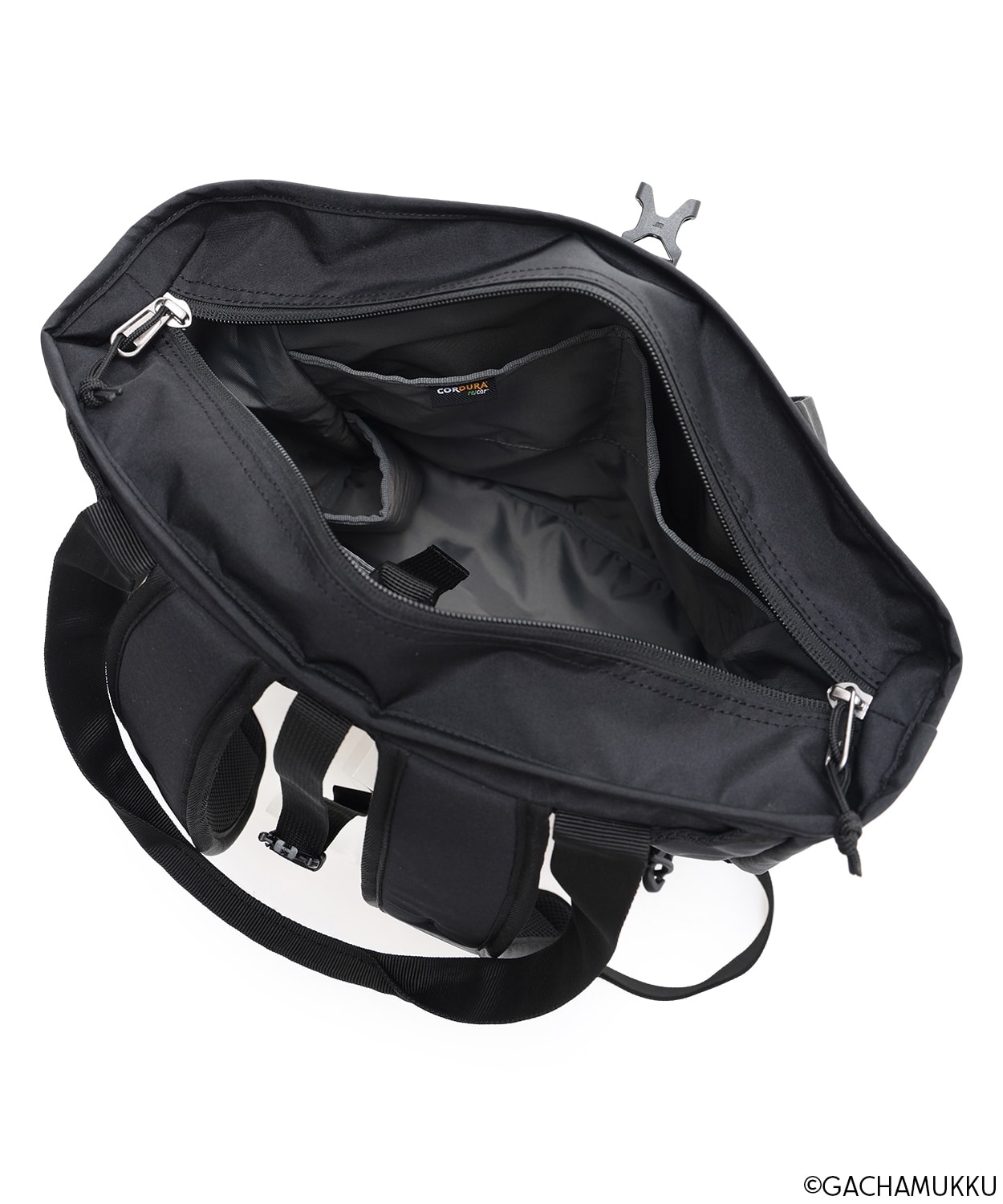 010Black