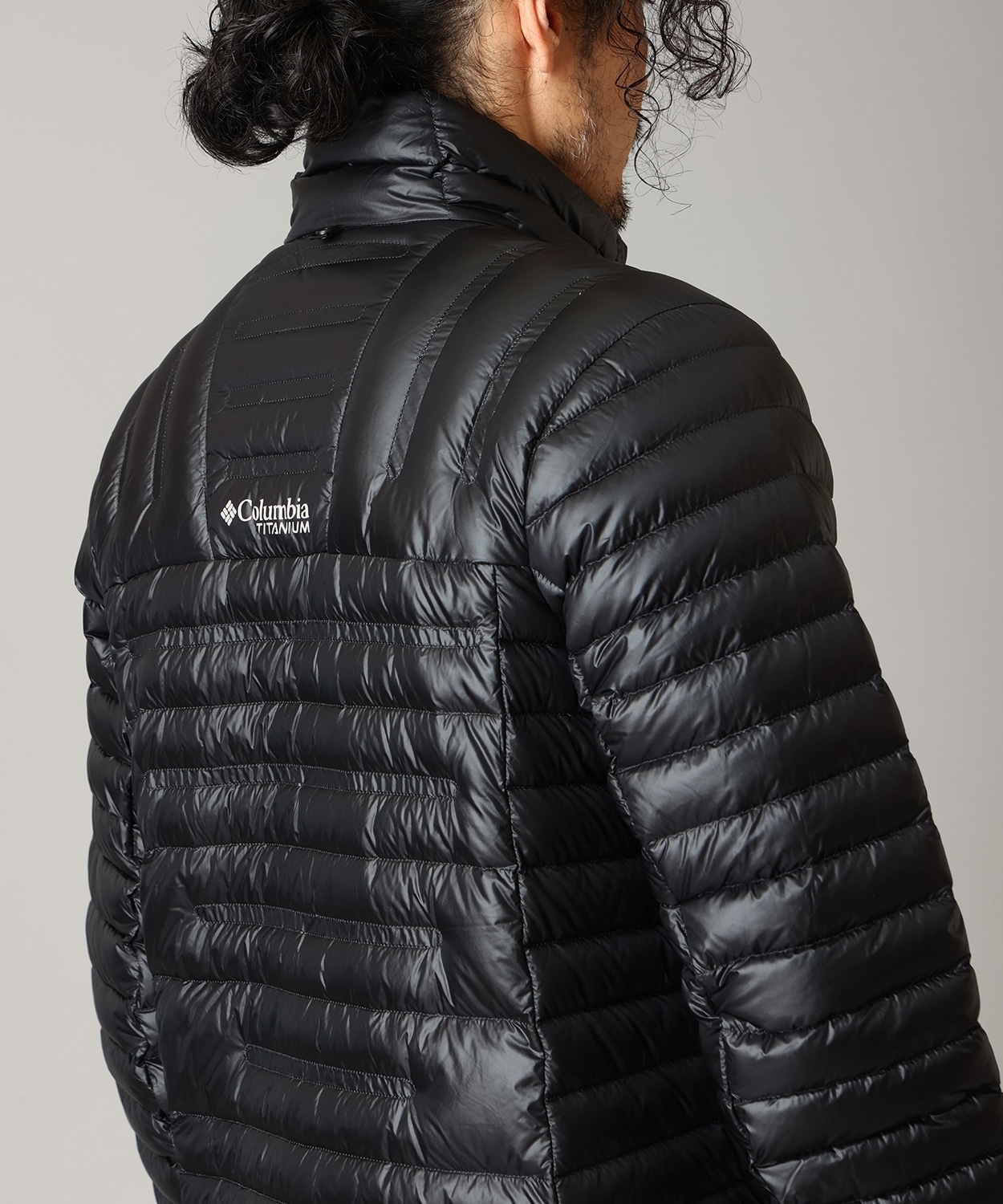 011Black
