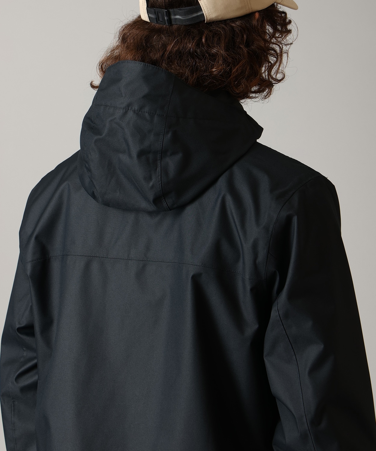 010Black
