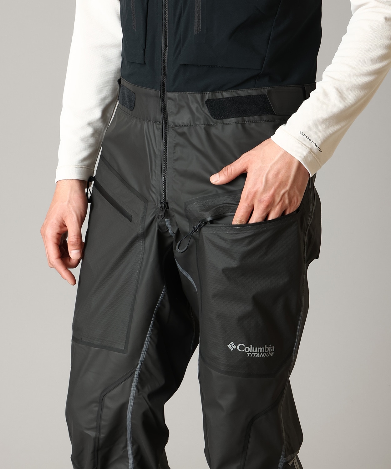 011Black
