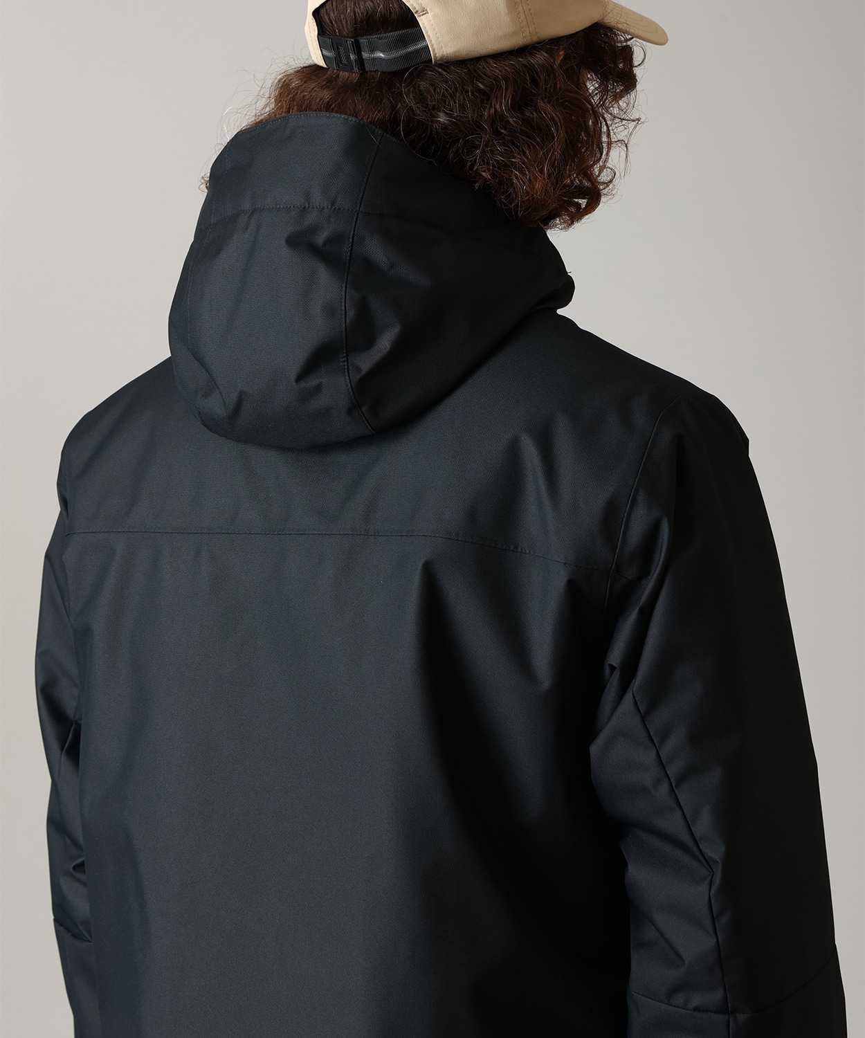 010Black