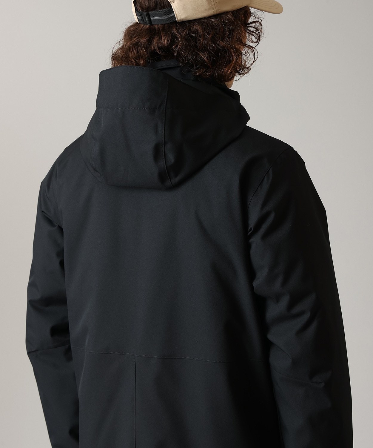 010Black