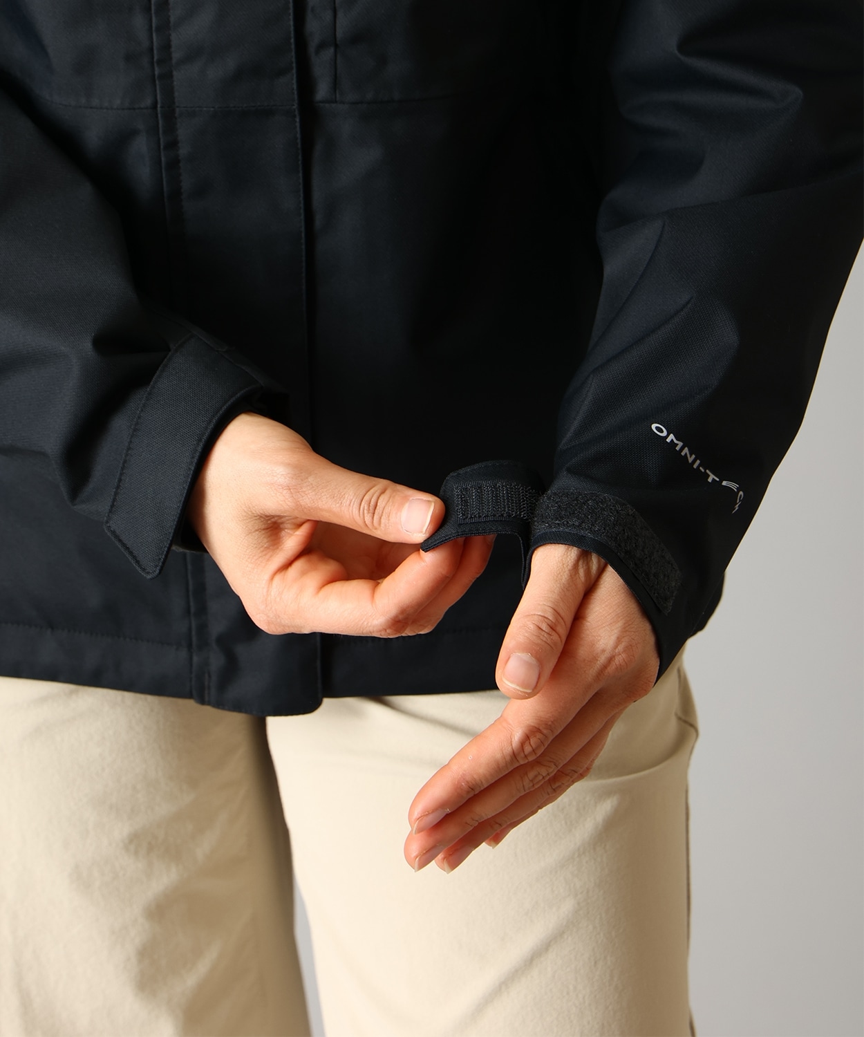 010Black