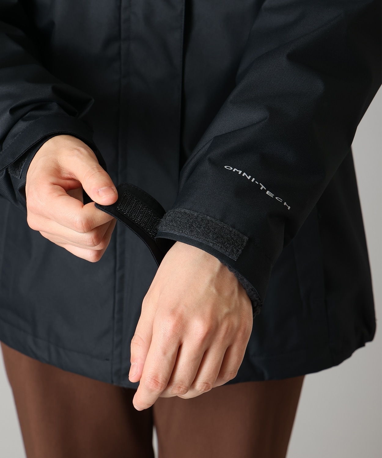 010Black