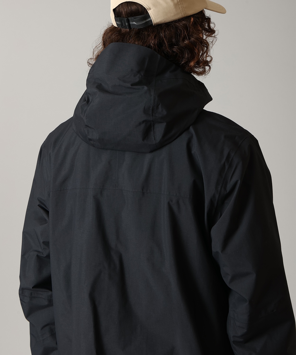 010Black