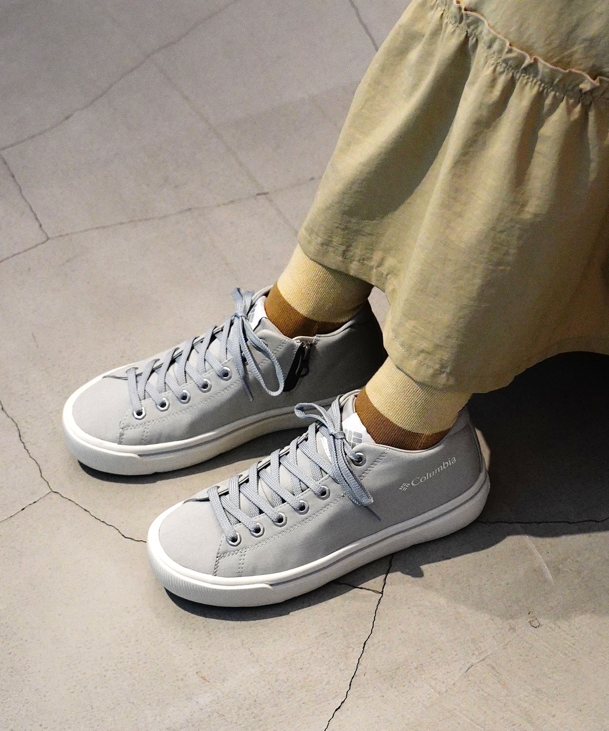 063Grey Ice