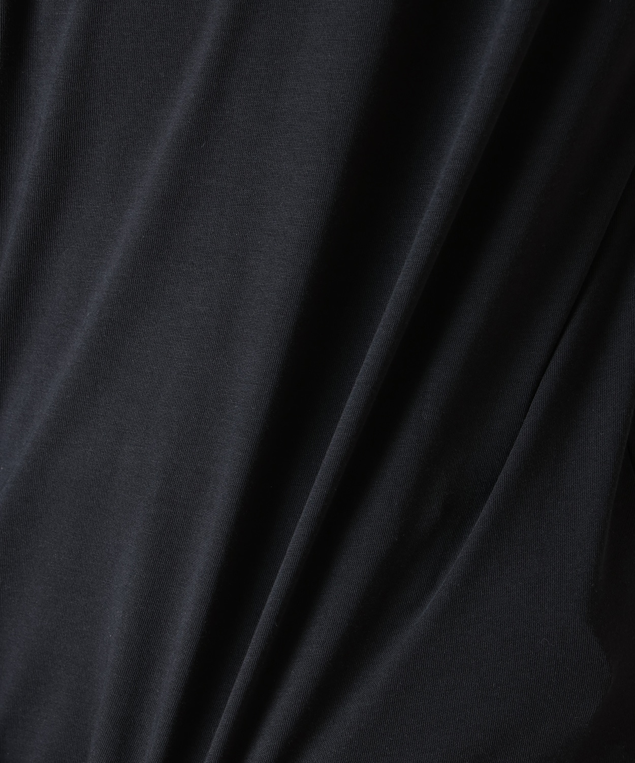 010Black Banner Badge