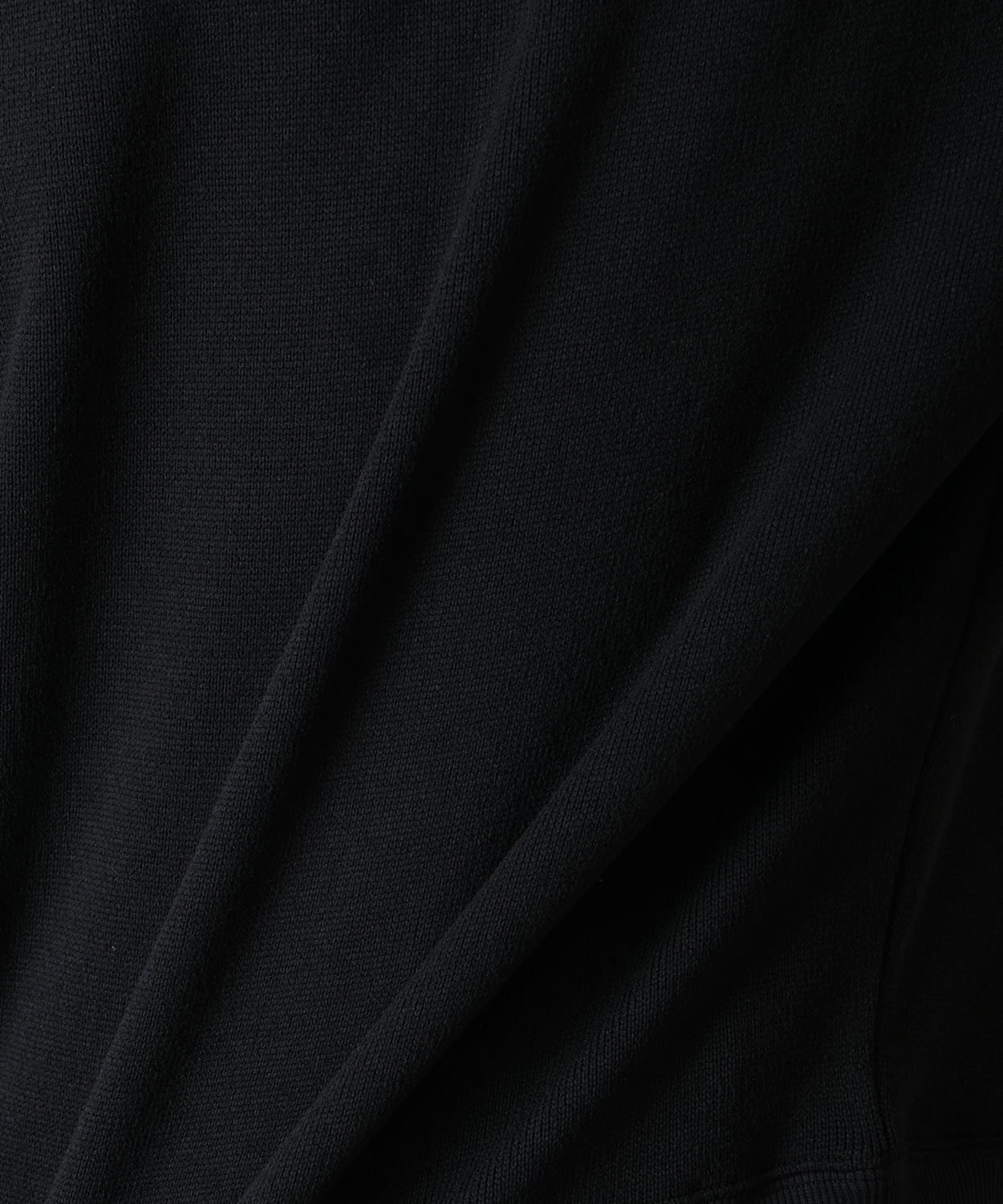 010Black