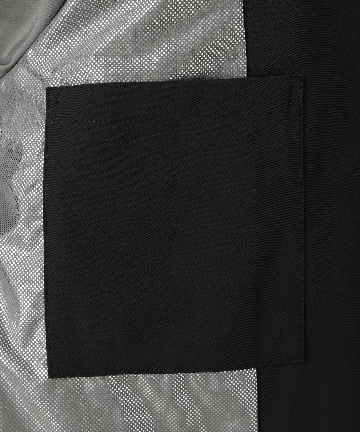 010Black