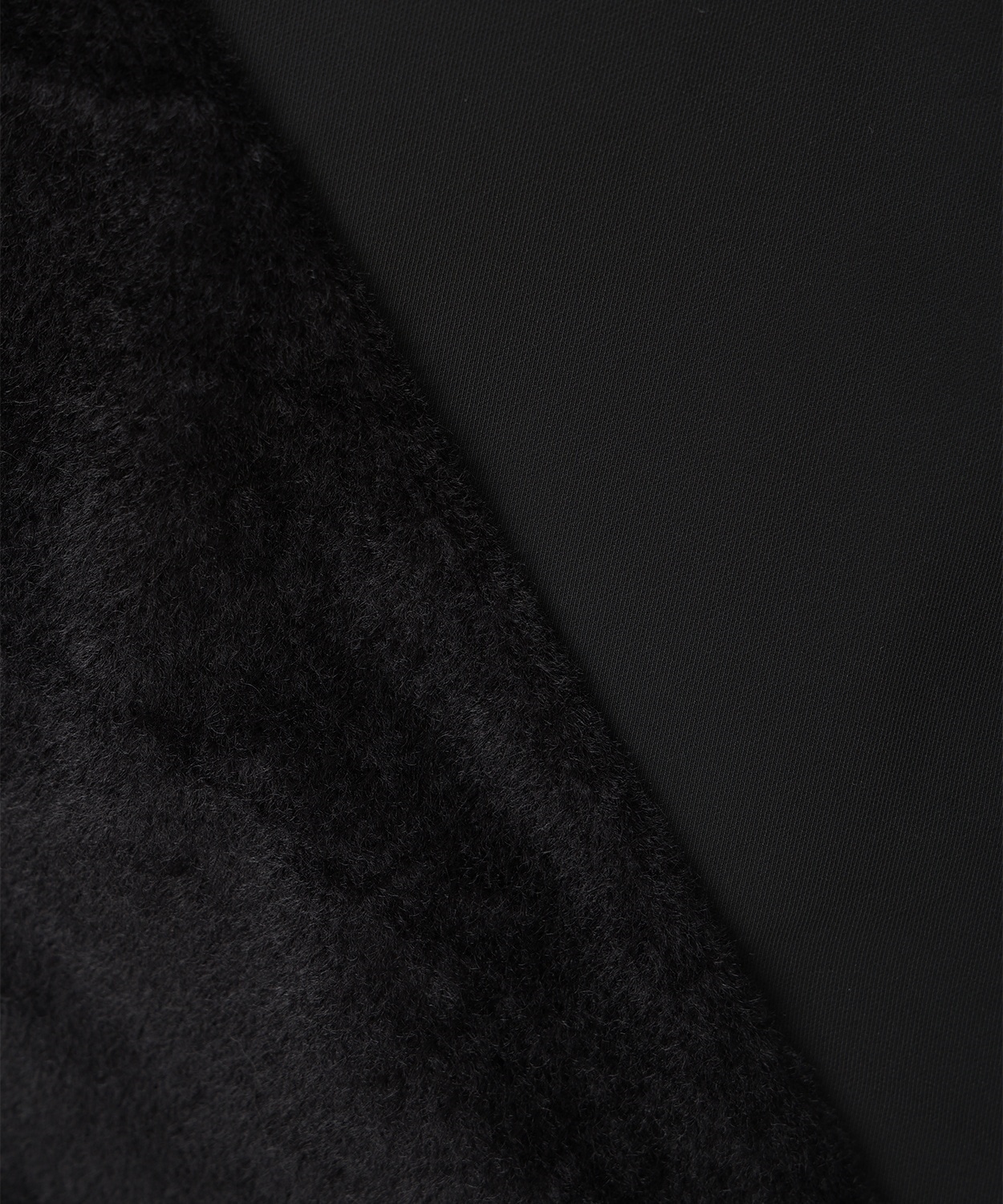 010Black