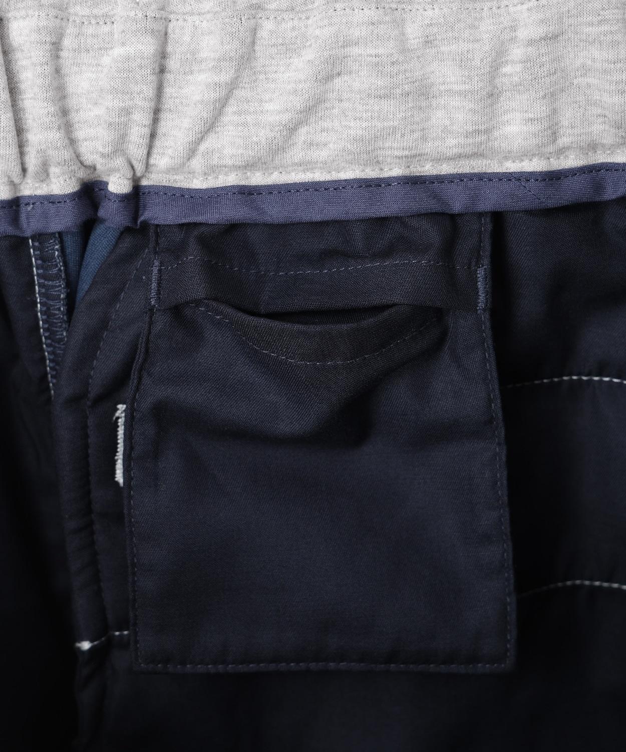 039Columbia Grey Heather